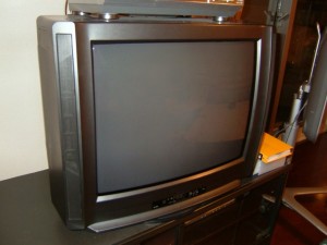 ブラウン管テレビの写真